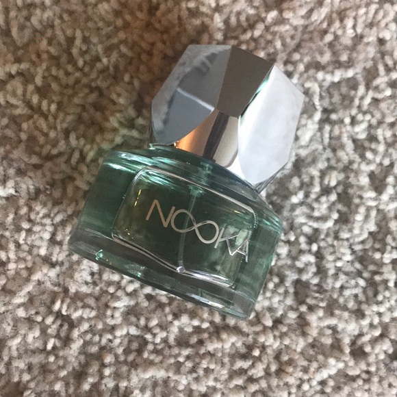 Nooka - Picture 2 of 4